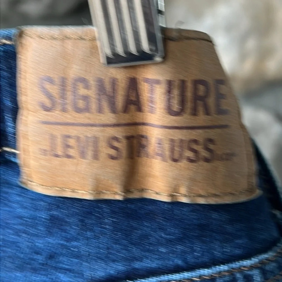 Signature by Levi Strauss Athletic Women's Jeans Size 28/30 - Picture 4 of 8